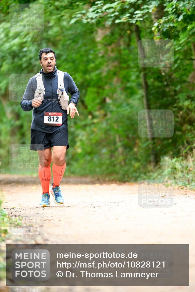 11.10.2026 - Bramfelder Halbmarathon 2026 Dr. Thomas Lammeyer http://msf.ph/oto/10828121 11.10.2026 11:05:22 Laufen 812 meine-sportfotos.de