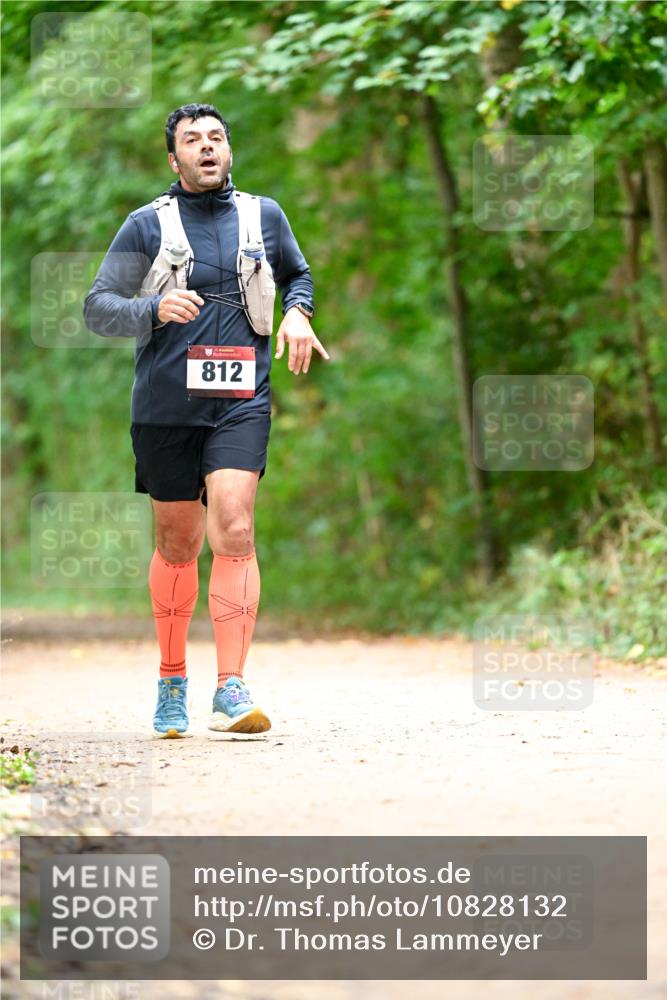 11.10.2026 - Bramfelder Halbmarathon 2026 Dr. Thomas Lammeyer http://msf.ph/oto/10828132 11.10.2026 11:05:23 Laufen 812 meine-sportfotos.de