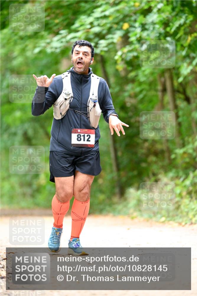 11.10.2026 - Bramfelder Halbmarathon 2026 Dr. Thomas Lammeyer http://msf.ph/oto/10828145 11.10.2026 11:05:24 Laufen 812 meine-sportfotos.de