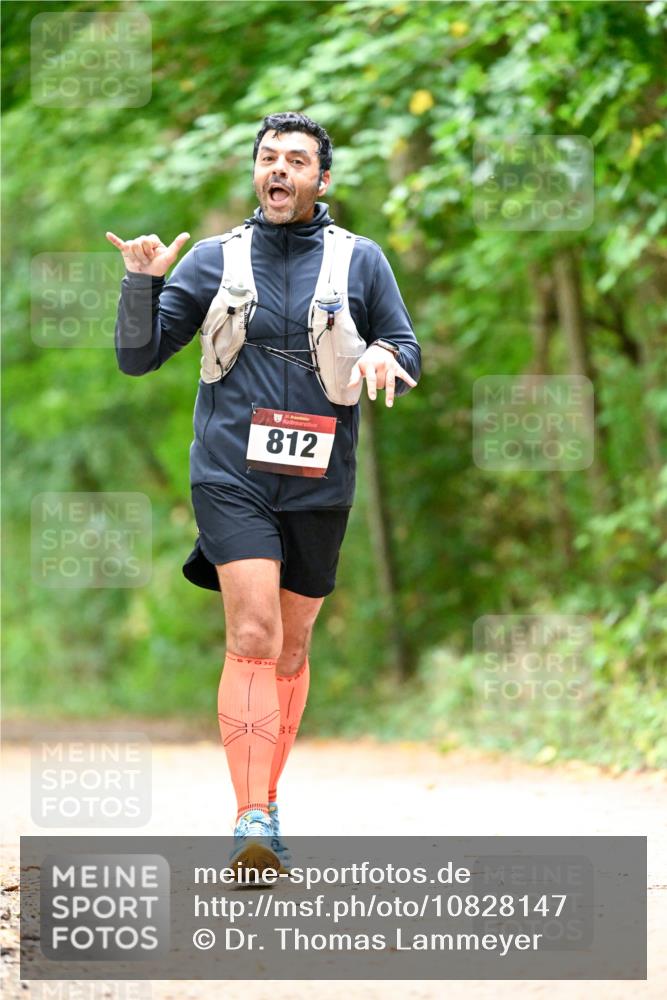 11.10.2026 - Bramfelder Halbmarathon 2026 Dr. Thomas Lammeyer http://msf.ph/oto/10828147 11.10.2026 11:05:24 Laufen 812 meine-sportfotos.de