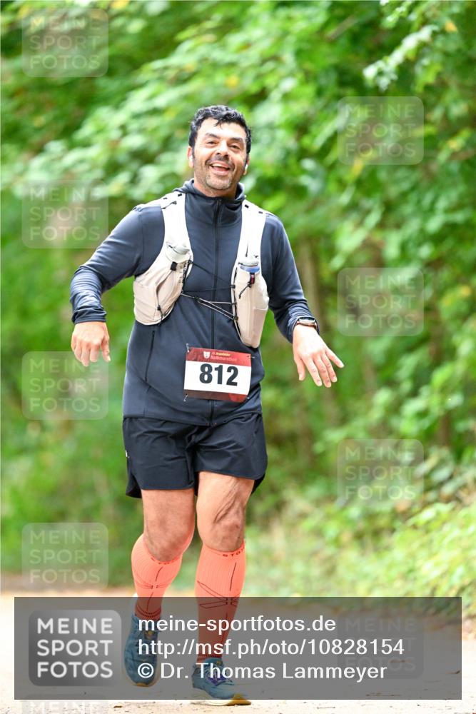 11.10.2026 - Bramfelder Halbmarathon 2026 Dr. Thomas Lammeyer http://msf.ph/oto/10828154 11.10.2026 11:05:24 Laufen 812 meine-sportfotos.de