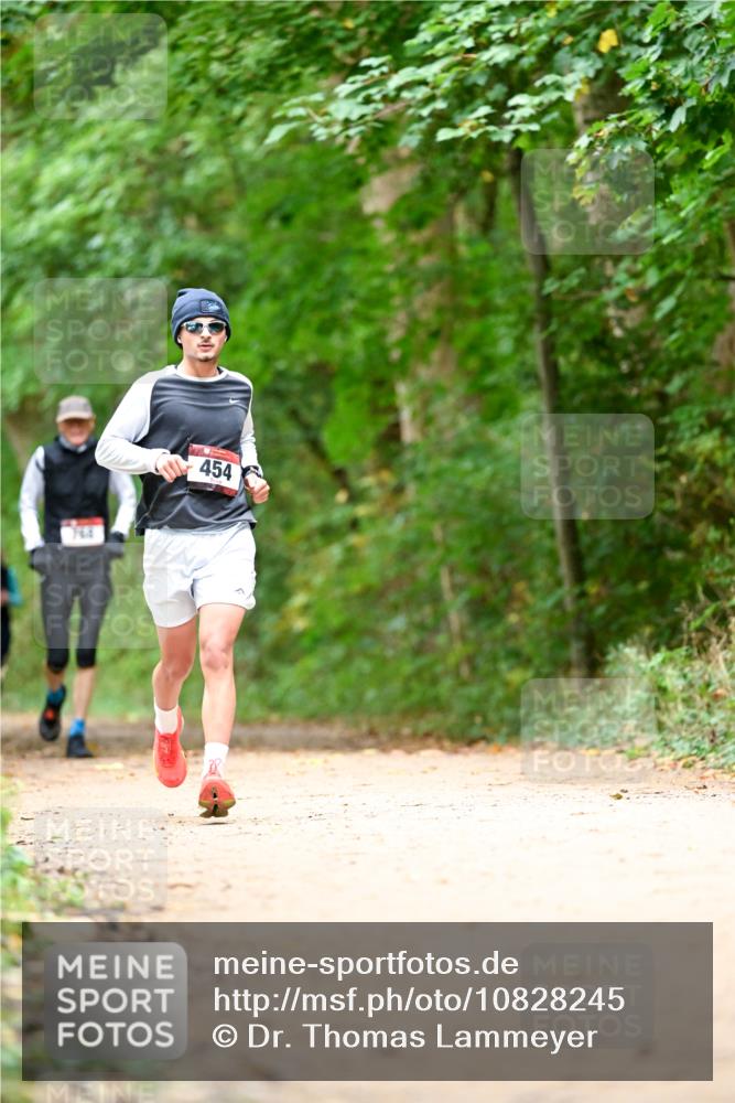 11.10.2026 - Bramfelder Halbmarathon 2026 Dr. Thomas Lammeyer http://msf.ph/oto/10828245 11.10.2026 11:06:13 Laufen 764, 454 meine-sportfotos.de
