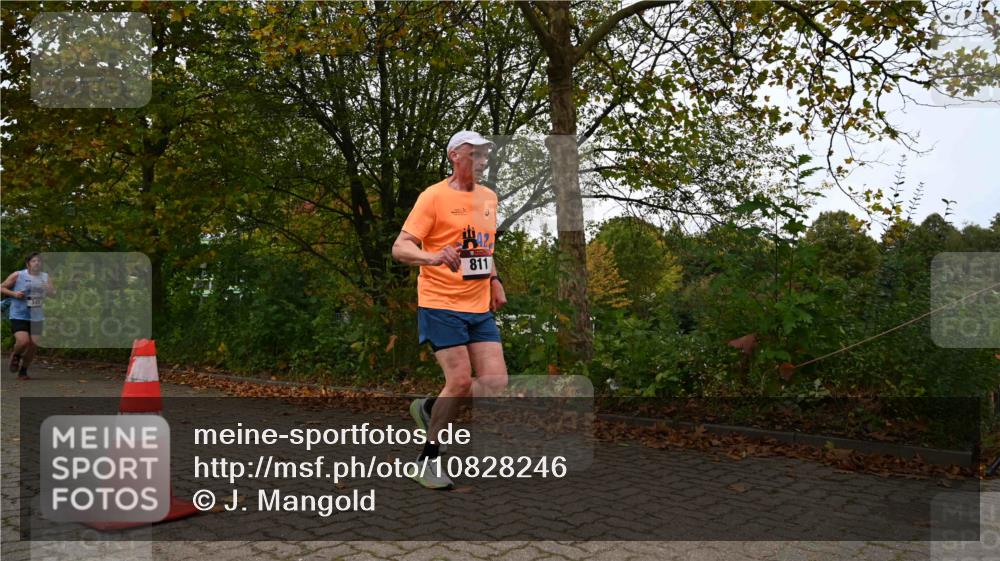 11.10.2026 - Bramfelder Halbmarathon 2026 J. Mangold http://msf.ph/oto/10828246 11.10.2026 10:50:39 Laufen 345, 811 meine-sportfotos.de