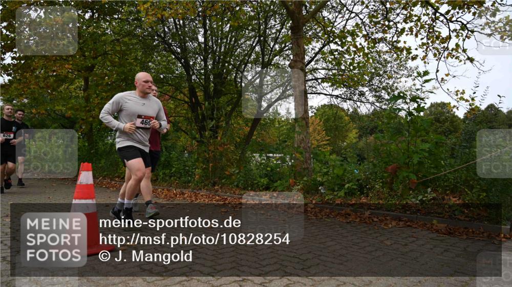 11.10.2026 - Bramfelder Halbmarathon 2026 J. Mangold http://msf.ph/oto/10828254 11.10.2026 10:50:46 Laufen 288, 345, 411, 469, 626 meine-sportfotos.de