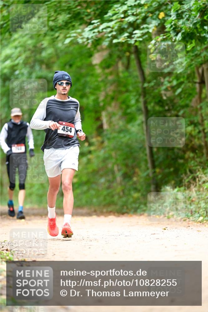 11.10.2026 - Bramfelder Halbmarathon 2026 Dr. Thomas Lammeyer http://msf.ph/oto/10828255 11.10.2026 11:06:14 Laufen 454 meine-sportfotos.de