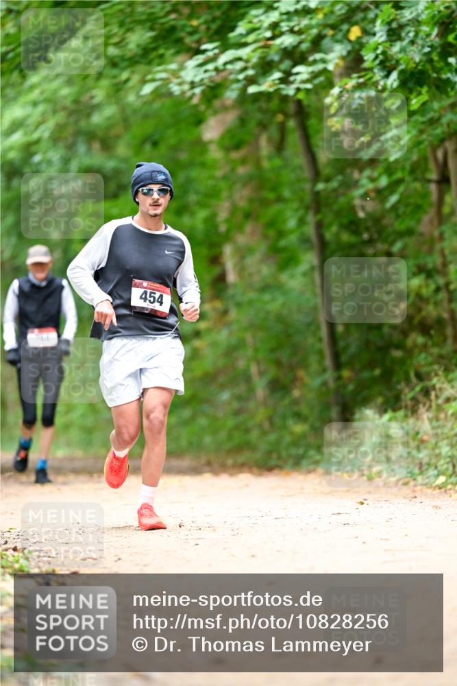 11.10.2026 - Bramfelder Halbmarathon 2026 Dr. Thomas Lammeyer http://msf.ph/oto/10828256 11.10.2026 11:06:14 Laufen 454 meine-sportfotos.de