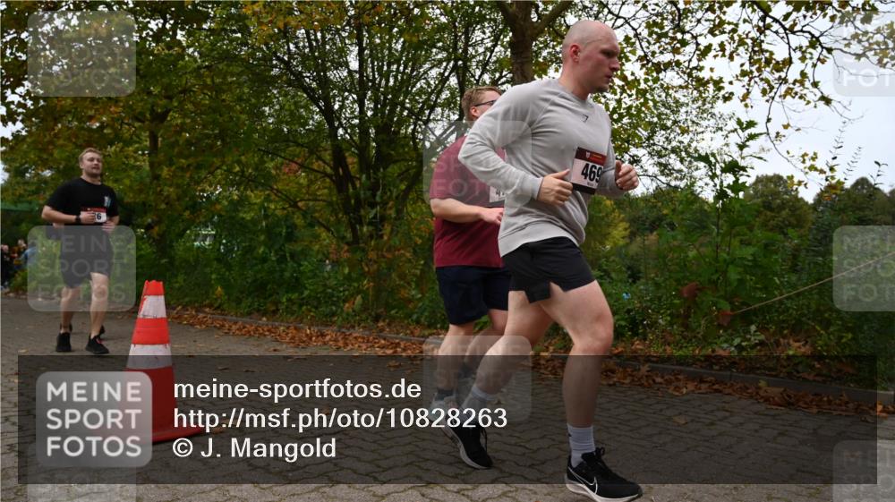 11.10.2026 - Bramfelder Halbmarathon 2026 J. Mangold http://msf.ph/oto/10828263 11.10.2026 10:50:46 Laufen 288, 345, 411, 469, 626 meine-sportfotos.de