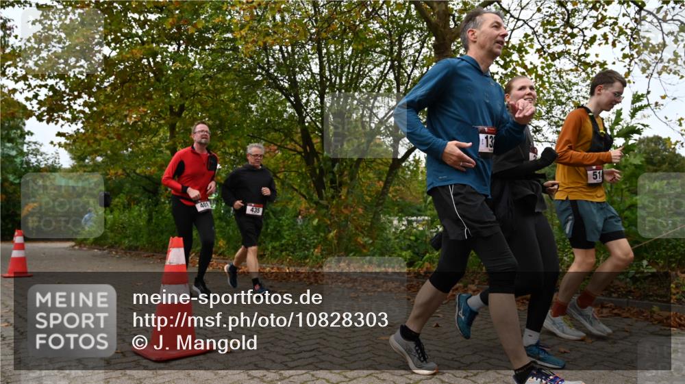 11.10.2026 - Bramfelder Halbmarathon 2026 J. Mangold http://msf.ph/oto/10828303 11.10.2026 10:50:57 Laufen 132, 365, 401, 435, 514, 766 meine-sportfotos.de