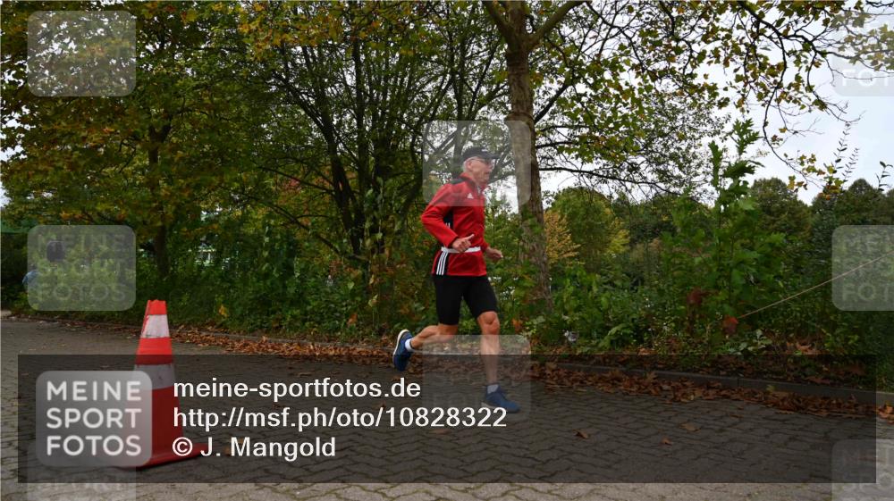 11.10.2026 - Bramfelder Halbmarathon 2026 J. Mangold http://msf.ph/oto/10828322 11.10.2026 10:51:08 Laufen 171 meine-sportfotos.de