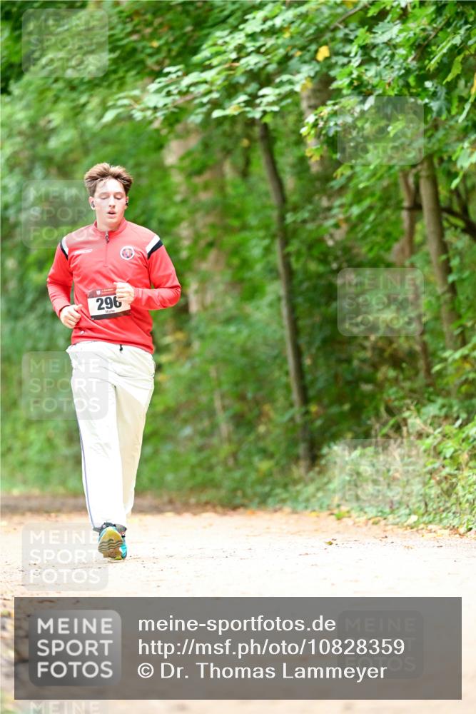11.10.2026 - Bramfelder Halbmarathon 2026 Dr. Thomas Lammeyer http://msf.ph/oto/10828359 11.10.2026 11:06:39 Laufen 296 meine-sportfotos.de