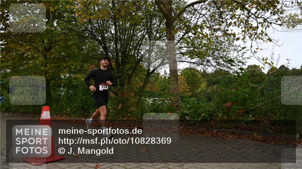 11.10.2026 - Bramfelder Halbmarathon 2026 J. Mangold http://msf.ph/oto/10828369 11.10.2026 10:52:51 Laufen 725, 773 meine-sportfotos.de