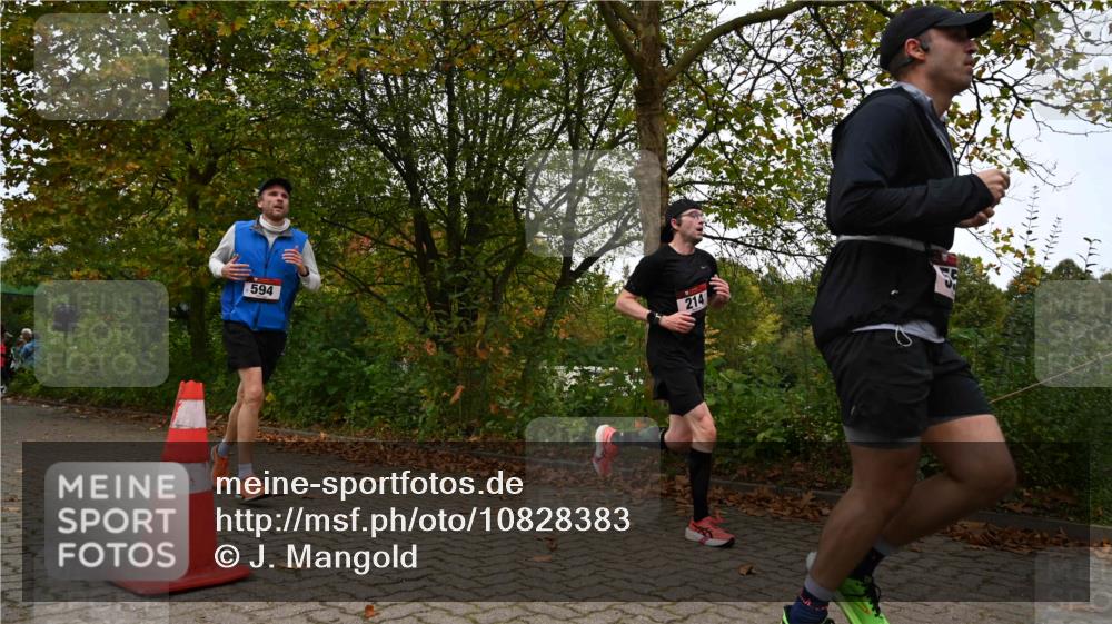 11.10.2026 - Bramfelder Halbmarathon 2026 J. Mangold http://msf.ph/oto/10828383 11.10.2026 10:52:58 Laufen 214, 263, 348, 551, 594, 702 meine-sportfotos.de