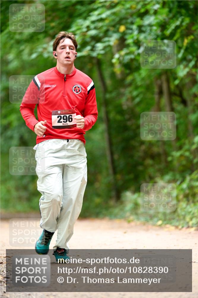 11.10.2026 - Bramfelder Halbmarathon 2026 Dr. Thomas Lammeyer http://msf.ph/oto/10828390 11.10.2026 11:06:41 Laufen 35, 296 meine-sportfotos.de