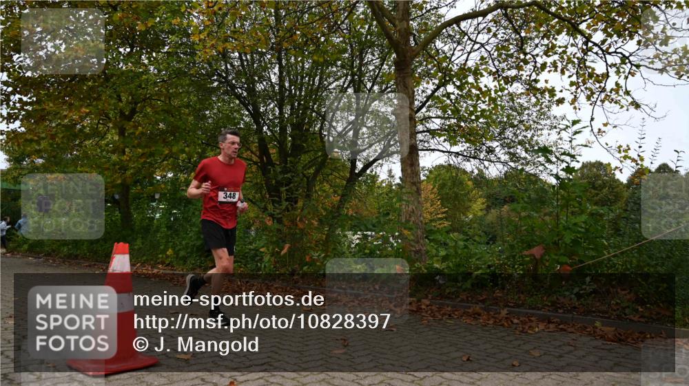 11.10.2026 - Bramfelder Halbmarathon 2026 J. Mangold http://msf.ph/oto/10828397 11.10.2026 10:53:02 Laufen 214, 263, 348, 551, 594, 702 meine-sportfotos.de