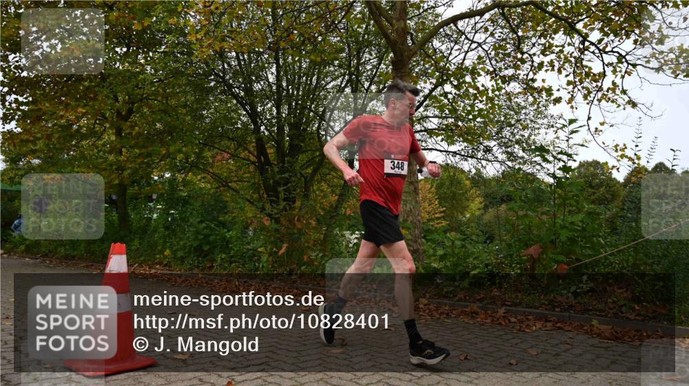 11.10.2026 - Bramfelder Halbmarathon 2026 J. Mangold http://msf.ph/oto/10828401 11.10.2026 10:53:02 Laufen 214, 263, 348, 551, 594, 702 meine-sportfotos.de