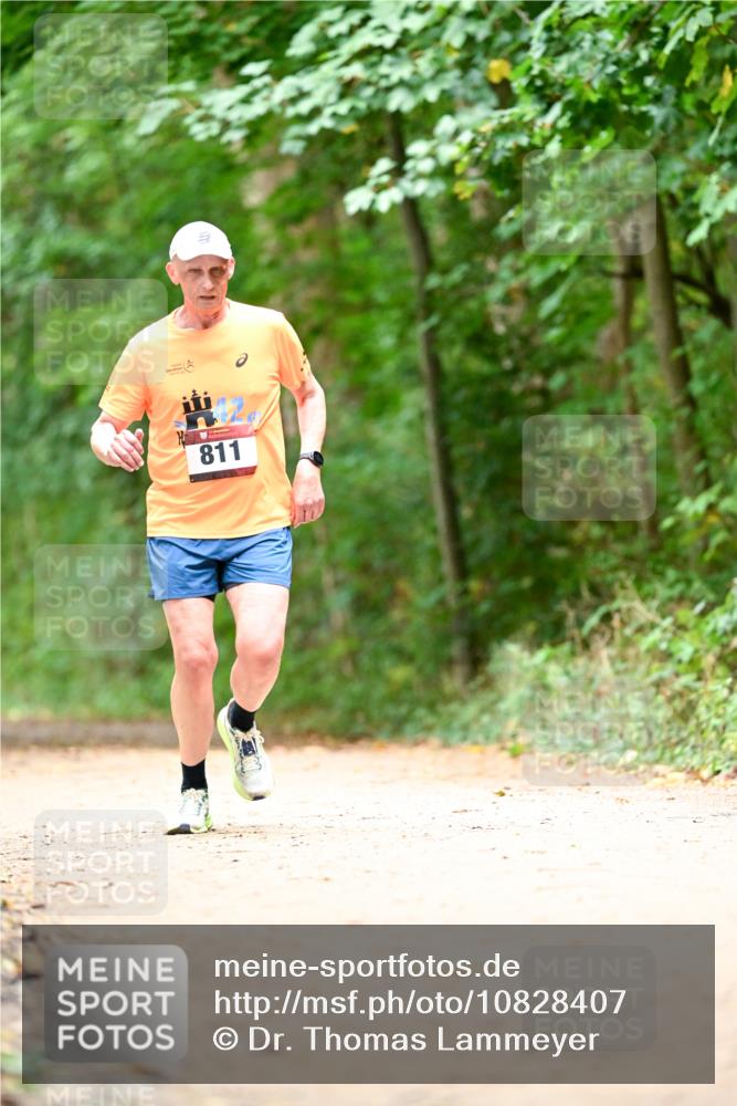 11.10.2026 - Bramfelder Halbmarathon 2026 Dr. Thomas Lammeyer http://msf.ph/oto/10828407 11.10.2026 11:06:57 Laufen 811 meine-sportfotos.de