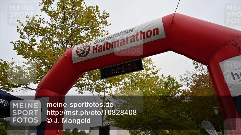 11.10.2026 - Bramfelder Halbmarathon 2026 J. Mangold http://msf.ph/oto/10828408 11.10.2026 10:53:30 Laufen  meine-sportfotos.de