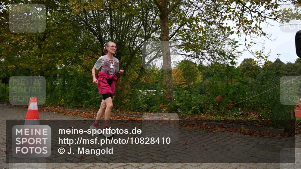 11.10.2026 - Bramfelder Halbmarathon 2026 J. Mangold http://msf.ph/oto/10828410 11.10.2026 10:53:43 Laufen 479, 778 meine-sportfotos.de