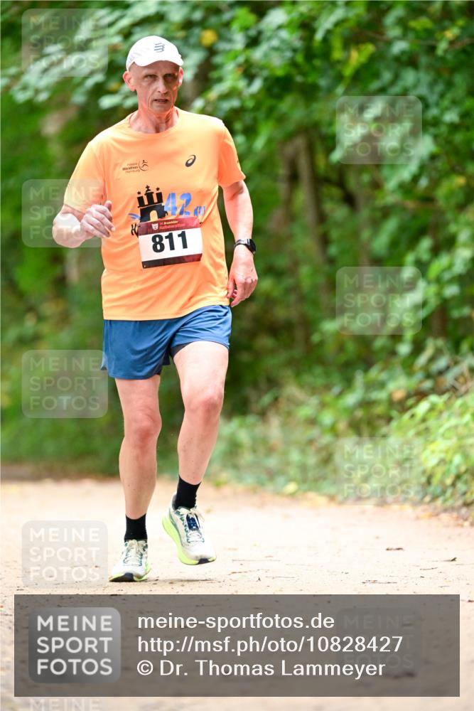 11.10.2026 - Bramfelder Halbmarathon 2026 Dr. Thomas Lammeyer http://msf.ph/oto/10828427 11.10.2026 11:06:59 Laufen 811 meine-sportfotos.de