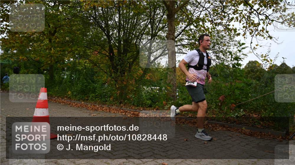 11.10.2026 - Bramfelder Halbmarathon 2026 J. Mangold http://msf.ph/oto/10828448 11.10.2026 10:54:11 Laufen 804 meine-sportfotos.de