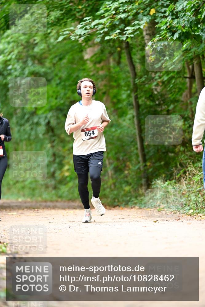 11.10.2026 - Bramfelder Halbmarathon 2026 Dr. Thomas Lammeyer http://msf.ph/oto/10828462 11.10.2026 11:07:12 Laufen 654 meine-sportfotos.de