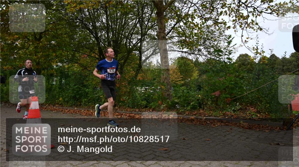 11.10.2026 - Bramfelder Halbmarathon 2026 J. Mangold http://msf.ph/oto/10828517 11.10.2026 10:55:07 Laufen 173, 434, 526, 761 meine-sportfotos.de