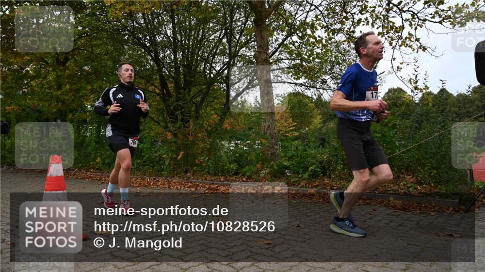 11.10.2026 - Bramfelder Halbmarathon 2026 J. Mangold http://msf.ph/oto/10828526 11.10.2026 10:55:08 Laufen 173, 434, 526, 761 meine-sportfotos.de