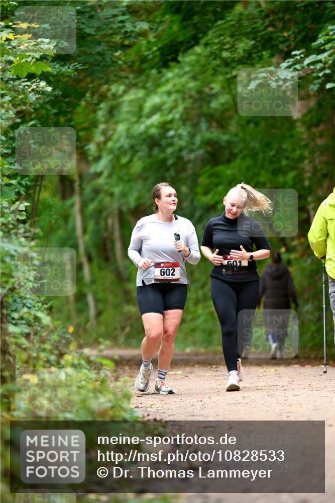 11.10.2026 - Bramfelder Halbmarathon 2026 Dr. Thomas Lammeyer http://msf.ph/oto/10828533 11.10.2026 11:07:28 Laufen 602, 601 meine-sportfotos.de