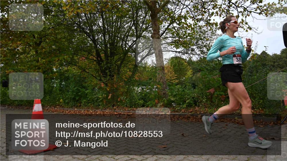 11.10.2026 - Bramfelder Halbmarathon 2026 J. Mangold http://msf.ph/oto/10828553 11.10.2026 10:55:39 Laufen 266, 309 meine-sportfotos.de