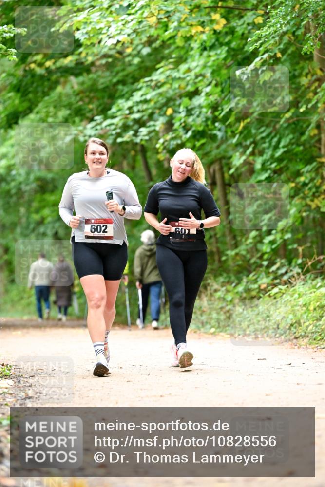 11.10.2026 - Bramfelder Halbmarathon 2026 Dr. Thomas Lammeyer http://msf.ph/oto/10828556 11.10.2026 11:07:31 Laufen 602, 601 meine-sportfotos.de