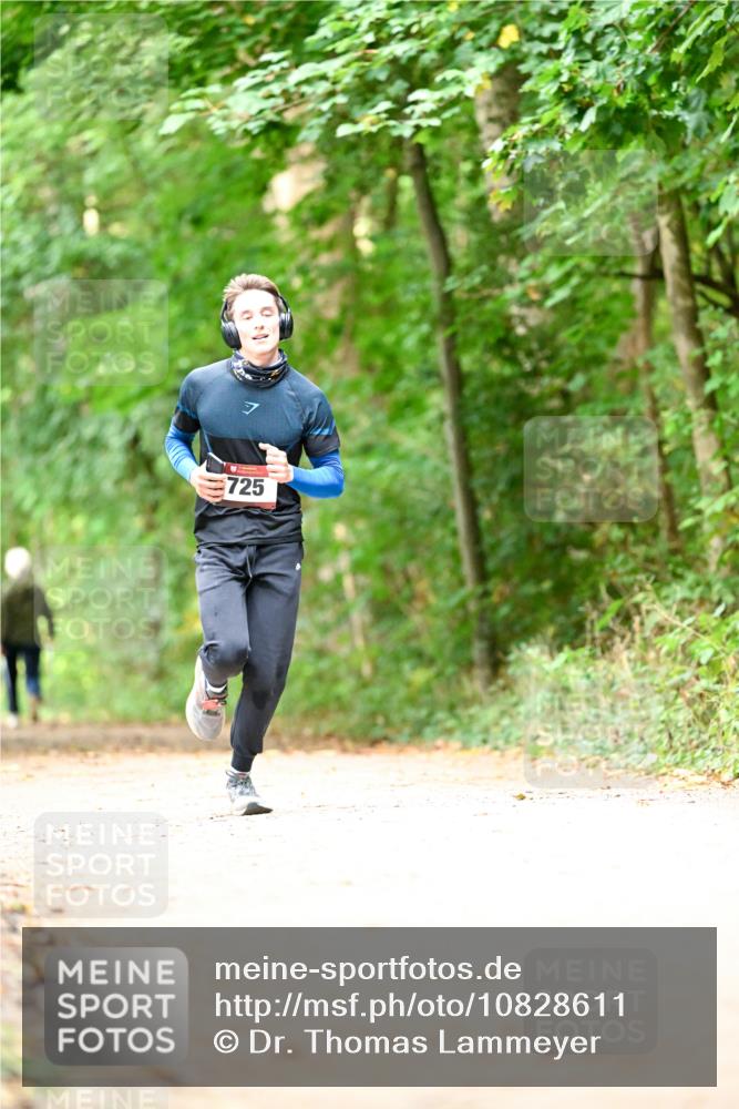 11.10.2026 - Bramfelder Halbmarathon 2026 Dr. Thomas Lammeyer http://msf.ph/oto/10828611 11.10.2026 11:07:46 Laufen 725 meine-sportfotos.de