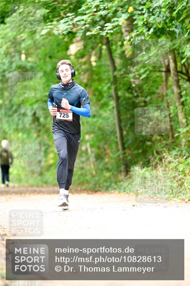 11.10.2026 - Bramfelder Halbmarathon 2026 Dr. Thomas Lammeyer http://msf.ph/oto/10828613 11.10.2026 11:07:46 Laufen 725 meine-sportfotos.de