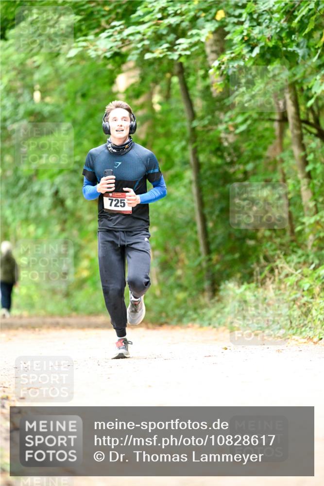 11.10.2026 - Bramfelder Halbmarathon 2026 Dr. Thomas Lammeyer http://msf.ph/oto/10828617 11.10.2026 11:07:47 Laufen 725 meine-sportfotos.de
