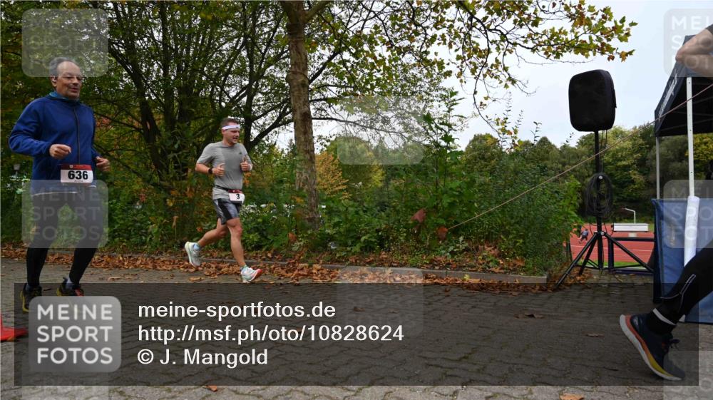 11.10.2026 - Bramfelder Halbmarathon 2026 J. Mangold http://msf.ph/oto/10828624 11.10.2026 10:56:50 Laufen 3, 80, 636, 820 meine-sportfotos.de