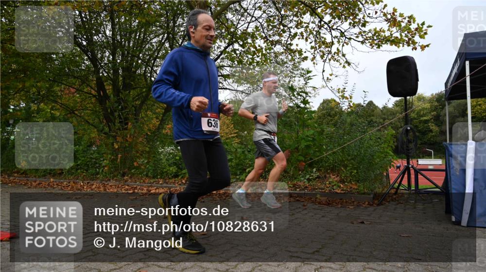 11.10.2026 - Bramfelder Halbmarathon 2026 J. Mangold http://msf.ph/oto/10828631 11.10.2026 10:56:51 Laufen 3, 80, 636 meine-sportfotos.de
