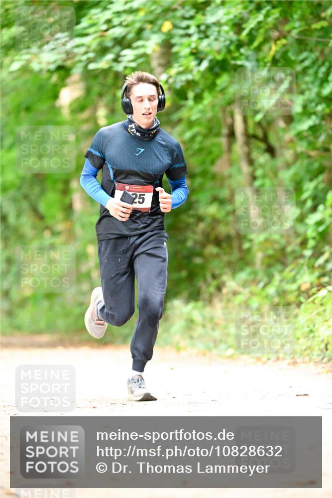 11.10.2026 - Bramfelder Halbmarathon 2026 Dr. Thomas Lammeyer http://msf.ph/oto/10828632 11.10.2026 11:07:48 Laufen 25 meine-sportfotos.de