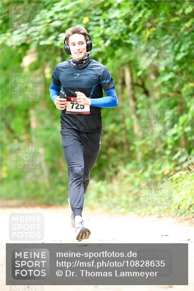 11.10.2026 - Bramfelder Halbmarathon 2026 Dr. Thomas Lammeyer http://msf.ph/oto/10828635 11.10.2026 11:07:48 Laufen 725 meine-sportfotos.de