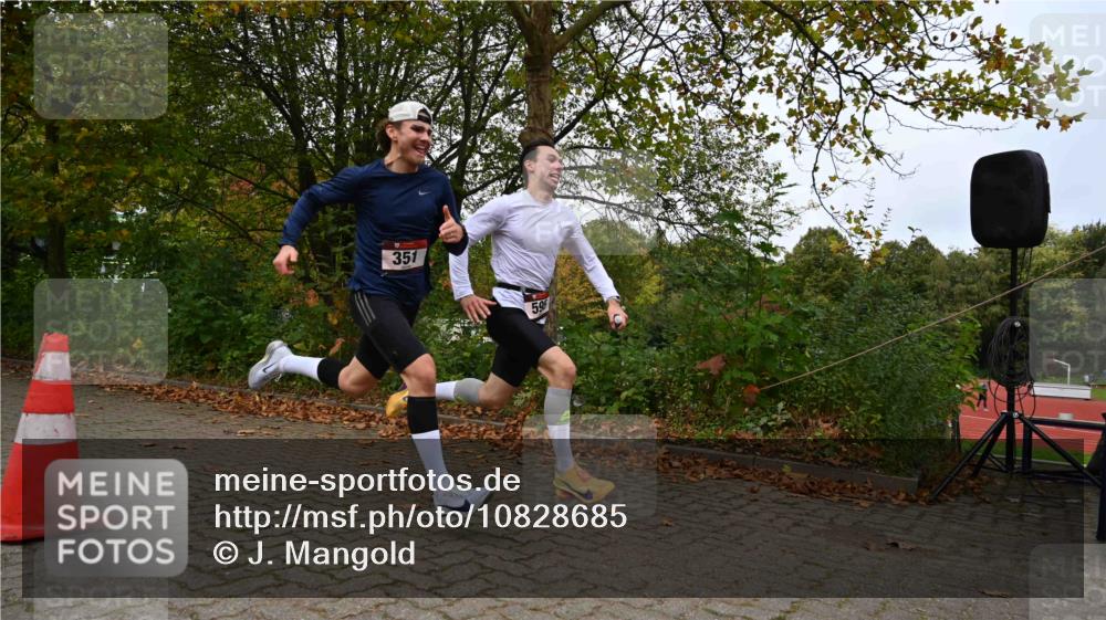 11.10.2026 - Bramfelder Halbmarathon 2026 J. Mangold http://msf.ph/oto/10828685 11.10.2026 10:57:28 Laufen 351, 595 meine-sportfotos.de
