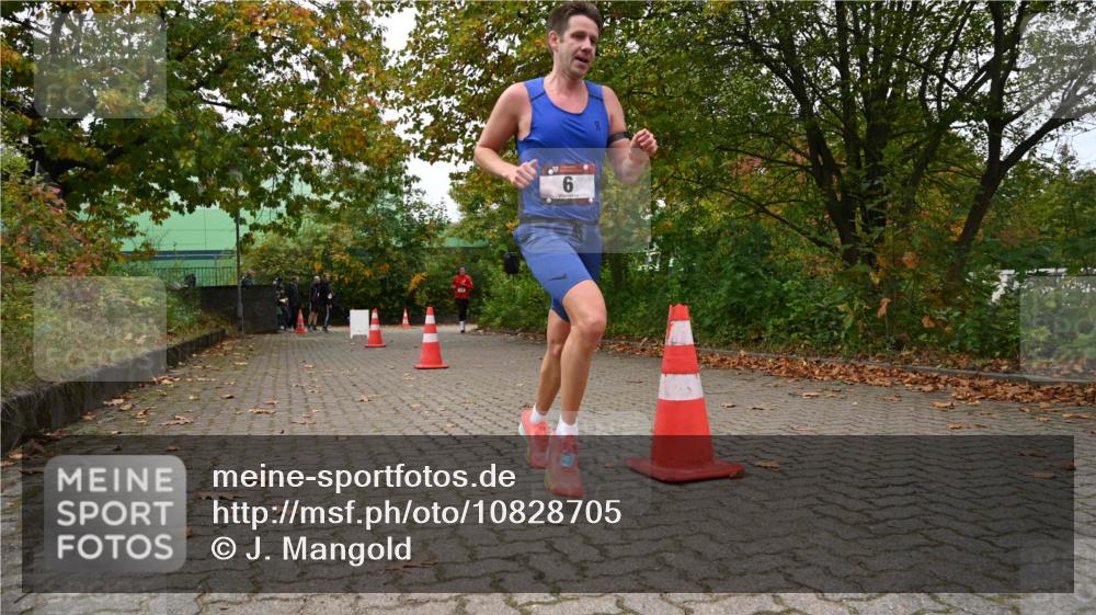 11.10.2026 - Bramfelder Halbmarathon 2026 J. Mangold http://msf.ph/oto/10828705 11.10.2026 10:57:38 Laufen 6, 363 meine-sportfotos.de
