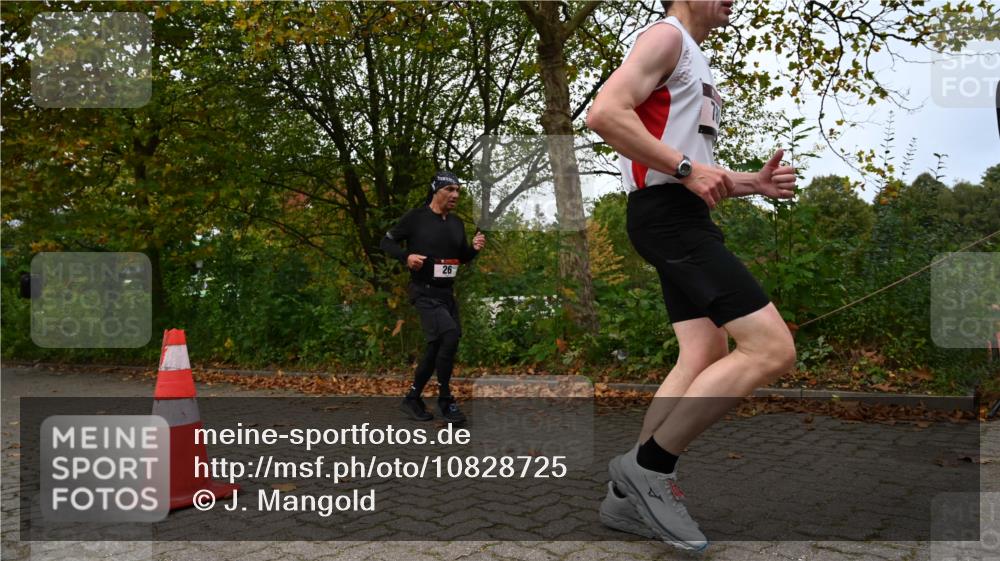 11.10.2026 - Bramfelder Halbmarathon 2026 J. Mangold http://msf.ph/oto/10828725 11.10.2026 10:57:58 Laufen 25, 788 meine-sportfotos.de