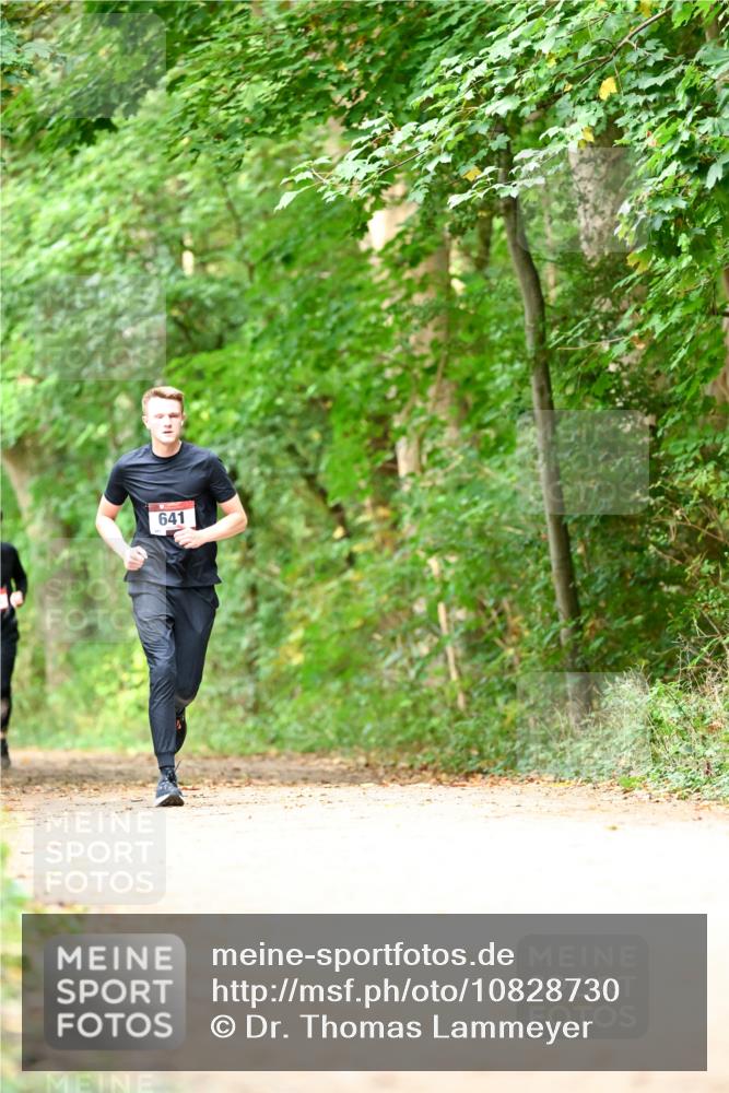 11.10.2026 - Bramfelder Halbmarathon 2026 Dr. Thomas Lammeyer http://msf.ph/oto/10828730 11.10.2026 11:08:03 Laufen 641 meine-sportfotos.de