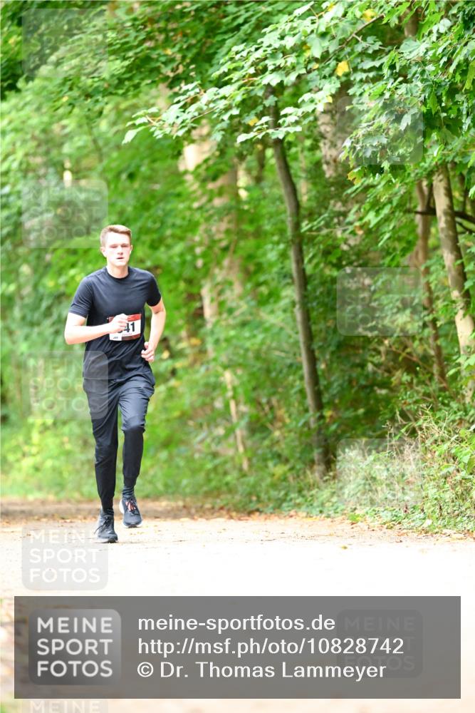 11.10.2026 - Bramfelder Halbmarathon 2026 Dr. Thomas Lammeyer http://msf.ph/oto/10828742 11.10.2026 11:08:04 Laufen  meine-sportfotos.de
