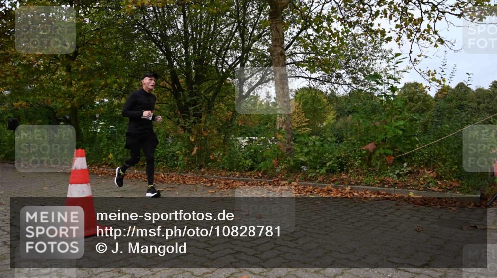 11.10.2026 - Bramfelder Halbmarathon 2026 J. Mangold http://msf.ph/oto/10828781 11.10.2026 10:58:41 Laufen 121, 259 meine-sportfotos.de