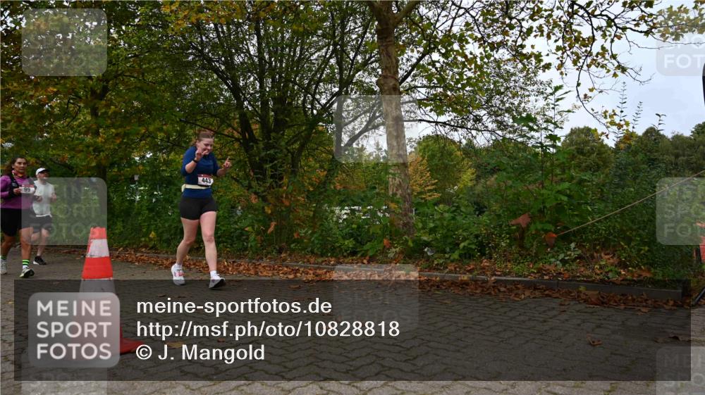11.10.2026 - Bramfelder Halbmarathon 2026 J. Mangold http://msf.ph/oto/10828818 11.10.2026 10:59:05 Laufen 99, 174, 443 meine-sportfotos.de