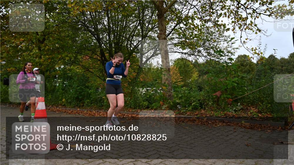 11.10.2026 - Bramfelder Halbmarathon 2026 J. Mangold http://msf.ph/oto/10828825 11.10.2026 10:59:05 Laufen 99, 174, 443 meine-sportfotos.de