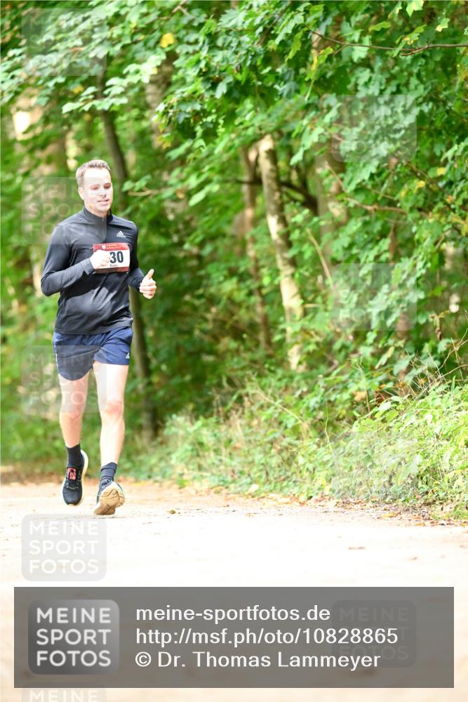 11.10.2026 - Bramfelder Halbmarathon 2026 Dr. Thomas Lammeyer http://msf.ph/oto/10828865 11.10.2026 11:08:28 Laufen 30 meine-sportfotos.de