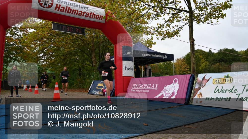 11.10.2026 - Bramfelder Halbmarathon 2026 J. Mangold http://msf.ph/oto/10828912 11.10.2026 11:00:34 Laufen 62, 432, 452, 567, 605, 738 meine-sportfotos.de