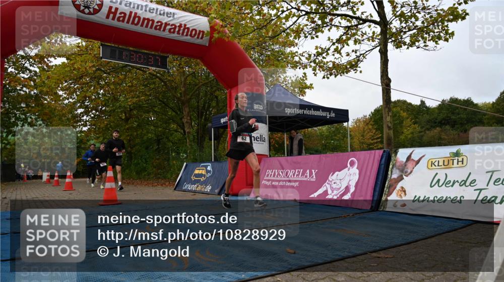 11.10.2026 - Bramfelder Halbmarathon 2026 J. Mangold http://msf.ph/oto/10828929 11.10.2026 11:00:36 Laufen 62, 432, 452, 567, 605, 738 meine-sportfotos.de
