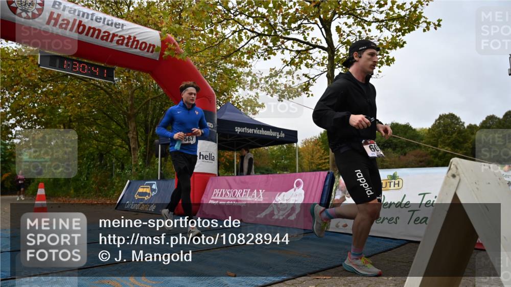 11.10.2026 - Bramfelder Halbmarathon 2026 J. Mangold http://msf.ph/oto/10828944 11.10.2026 11:00:39 Laufen 62, 374, 452, 567, 605 meine-sportfotos.de