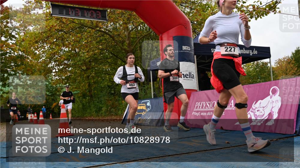 11.10.2026 - Bramfelder Halbmarathon 2026 J. Mangold http://msf.ph/oto/10828978 11.10.2026 11:01:01 Laufen 227, 300, 329, 385, 463, 714 meine-sportfotos.de